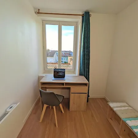 Gare 10 Min - Paris Cdg 25 Min - Asterix 20 Min Appartement